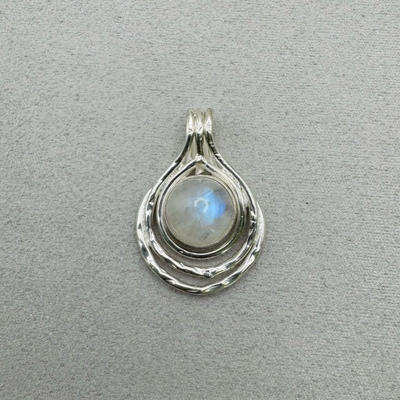 Rainbow Moonstone S925 Circle Pendant - Picture 1 of 2
